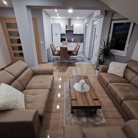 Apartman Bozur **** Satnica Dakovacka Eksteriør bilde