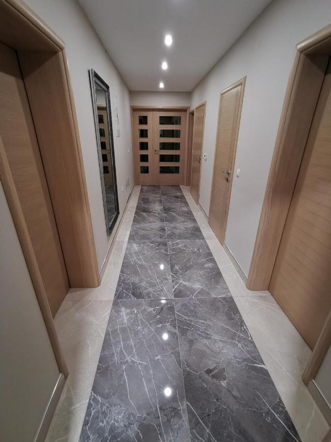 Apartman Bozur **** Satnica Dakovacka Eksteriør bilde