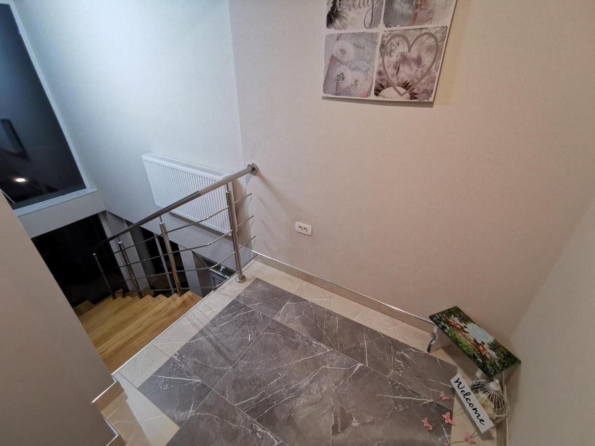 Apartman Bozur **** Satnica Dakovacka Eksteriør bilde