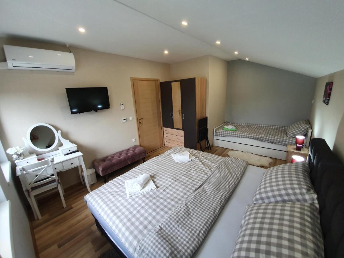 Apartman Bozur **** Satnica Dakovacka Eksteriør bilde